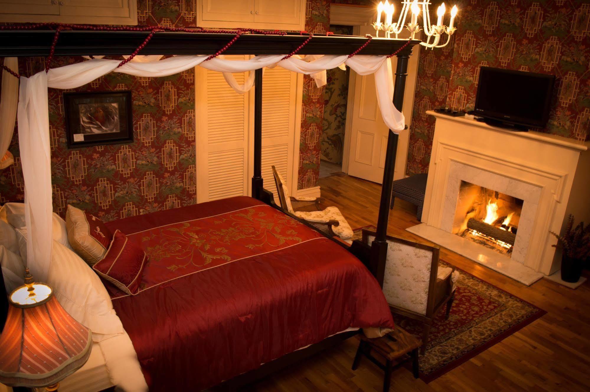 Bed & Breakfast Silver Heart & Independence