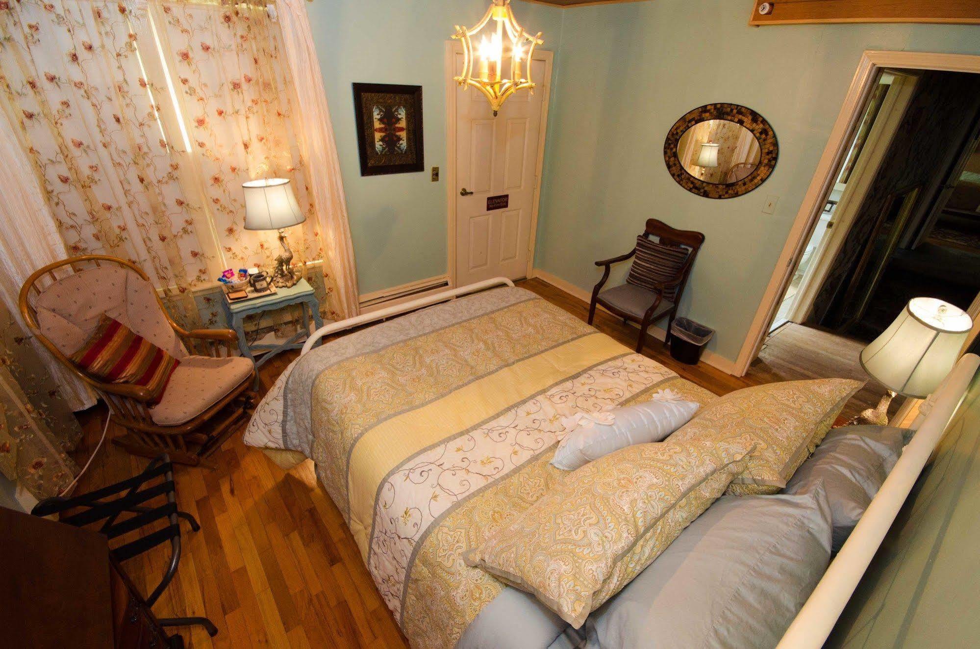 Bed & Breakfast Silver Heart & Independence